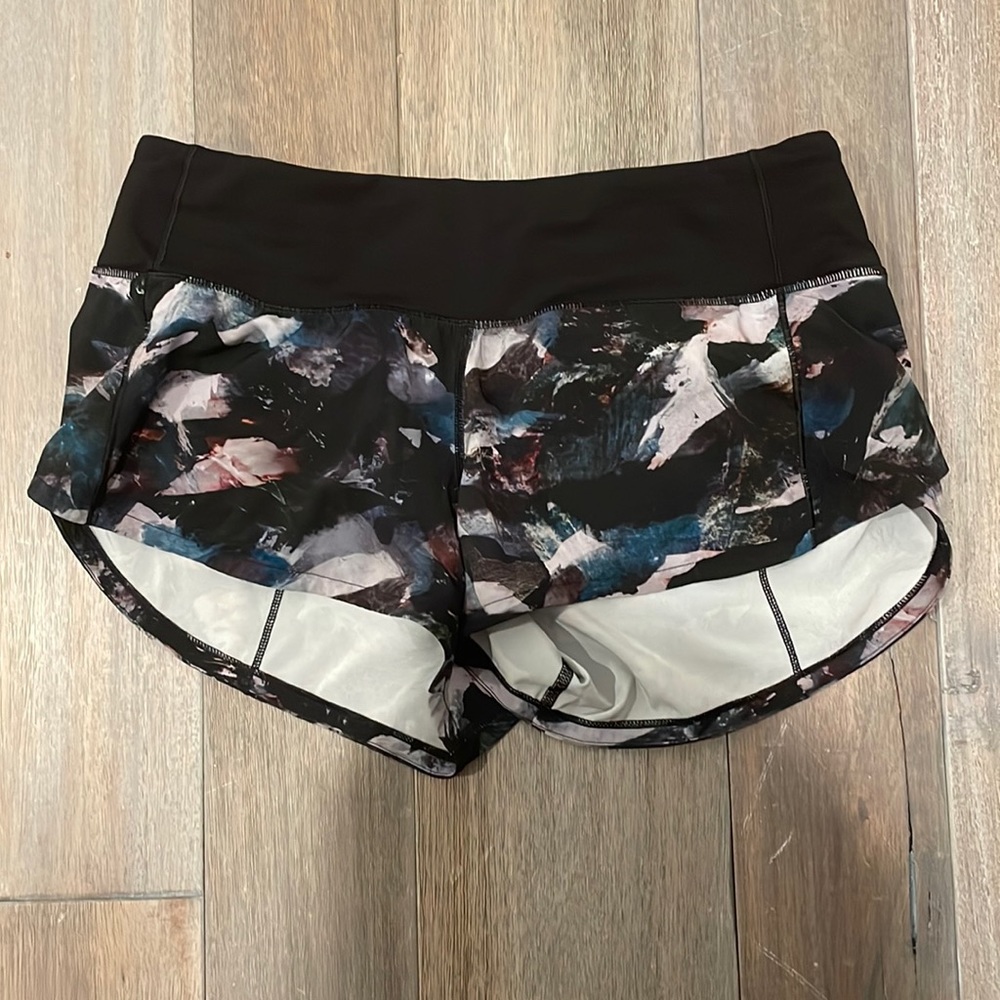 Lulu Lemon Speed Up Shorts